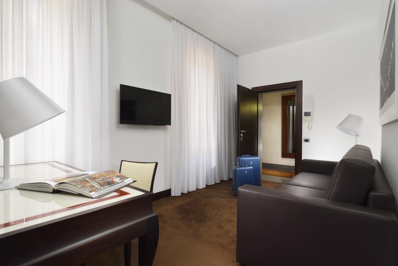 Milano Castello Luxury Apartment エクステリア 写真